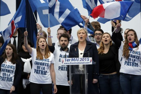 «Στείλτε τους μετανάστες πίσω στη Μεσόγειο»