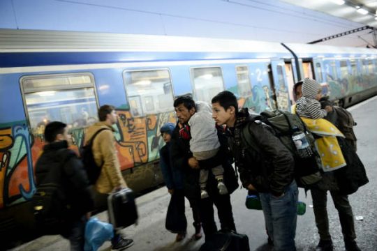 Τους κλείδωσαν σε βαγόνι και τους γύρισαν πίσω στην Ελλάδα