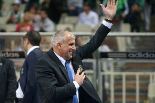 Ακόμη δύο χρόνια στη Φενέρ ο Ομπράντοβιτς