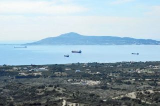 Η βυθισμένη πόλη τρέμει τις… άγκυρες