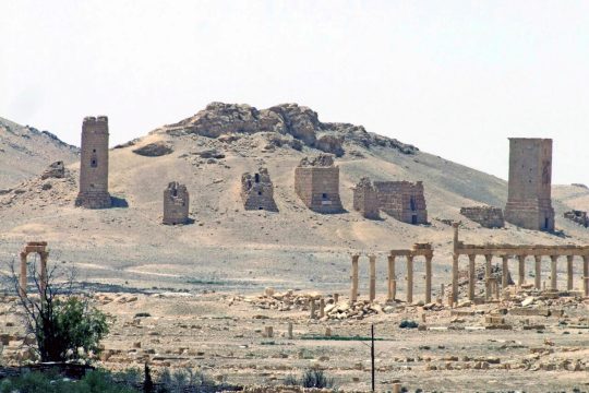 Ενας… φερετζές πάνω από το «μαργαριτάρι της ερήμου»