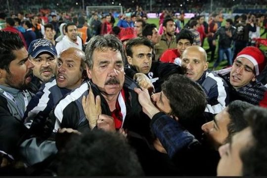 «Μαϊμού» πανηγυρισμοί από 90.000 οπαδούς