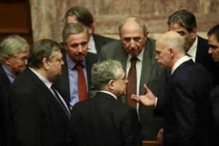 Εραστές ανώμαλων λύσεων
