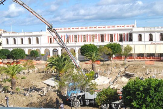 Αέρας κοπανιστός για τον Διονύσιο Σολωμό
