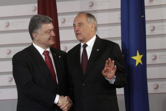 Η Ε.Ε… λοξοκοιτά ανατολικά