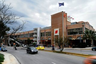 Εδωσαν τα χέρια Σκλαβενίτης – Βερόπουλος