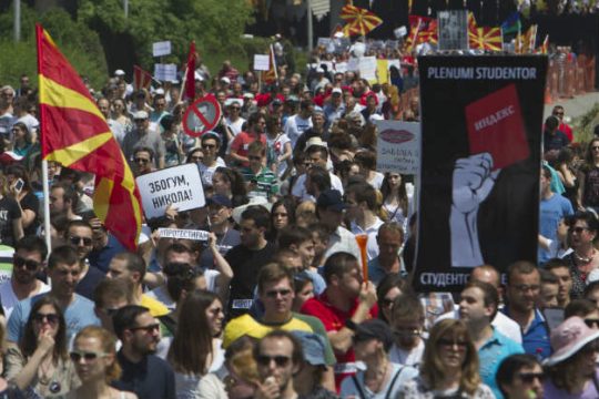 Σφίγγει ο κλοιός γύρω από τον Γκρούεφσκι