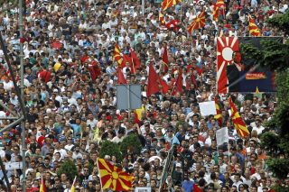 «Γκρούεφσκι, παραιτήσου»!