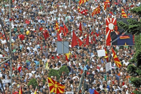 Τα δύο πρόσωπα της ίδιας χώρας