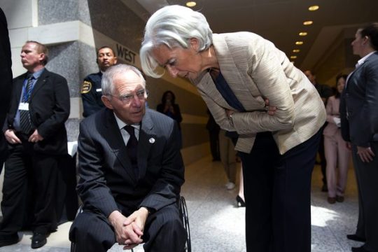 Φρένο Σόιμπλε με όχημα το ΔΝΤ