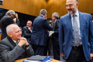 Η τακτική Σόιμπλε με το δημοψήφισμα