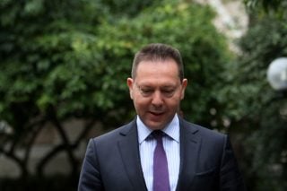 Πολιτικές απρέπειες κατά …συρροή