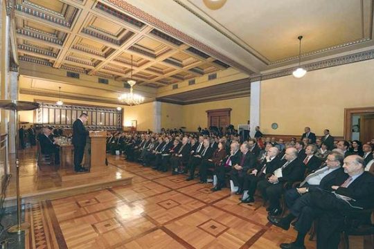 «Γκρίζες ζώνες» στη θητεία Στουρνάρα