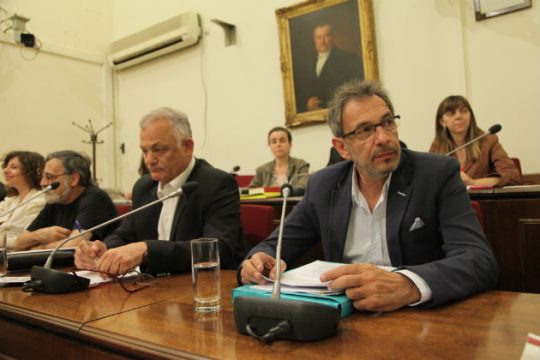 Η Ζωή τού… ξήλωσε τα γαλόνια