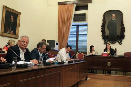 Το κανάλι της Βουλής στο «άρμα» της ΕΡΤ…