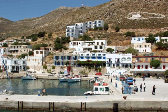 Χωρίς πλοίο, χωρίς γιατρό και χωρίς… υπομονή