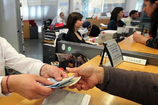 Χτυπούν «κόκκινο» τα μη εξυπηρετούμενα δάνεια