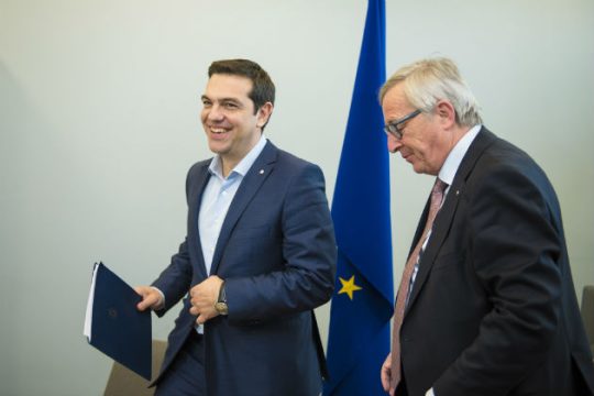 Πρόοδο στις διαπραγματεύσεις διαπίστωσε ο Γιούνκερ