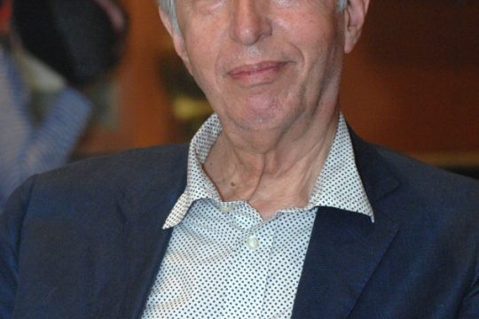 Από πού κι ώς πού «όλοι μαζί»; Τις ίδιες αναφορές έχουμε;