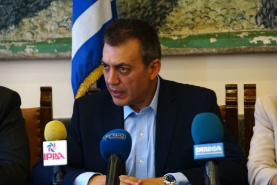 Νέα ψευδή στοιχεία εκθέτουν τον Γ. Βρούτση