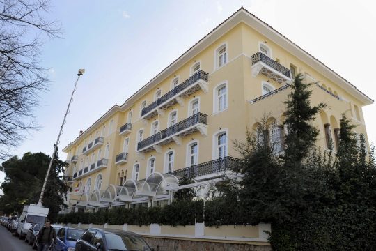 «Λουκέτο» στο ξενοδοχείο «Πεντελικόν»