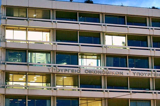 Χαμηλότερο ΦΠΑ ζητούν οι ακτοπλόοι