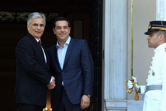 Στη «γραμμή Τσίπρα» και ο Αυστριακός καγκελάριος