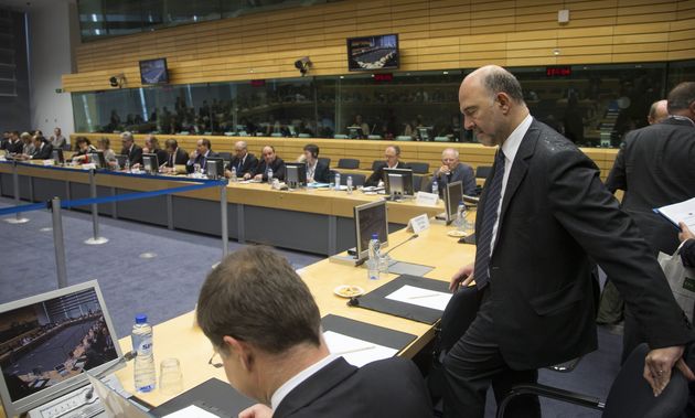 Μοσκοβισί: Κάντε μεταρρυθμίσεις για να δούμε το χρέος