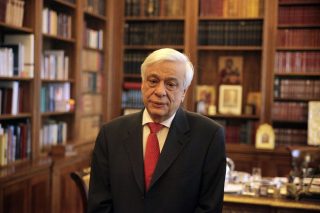 Υπέγραψε με… βαριά καρδιά