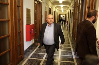 Ολα τα είχε, η πολυγλωσσία τής… έλειπε