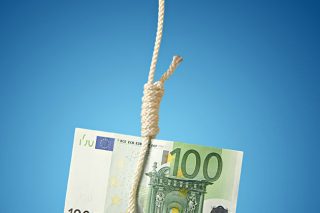 Πιέσεις από παντού!