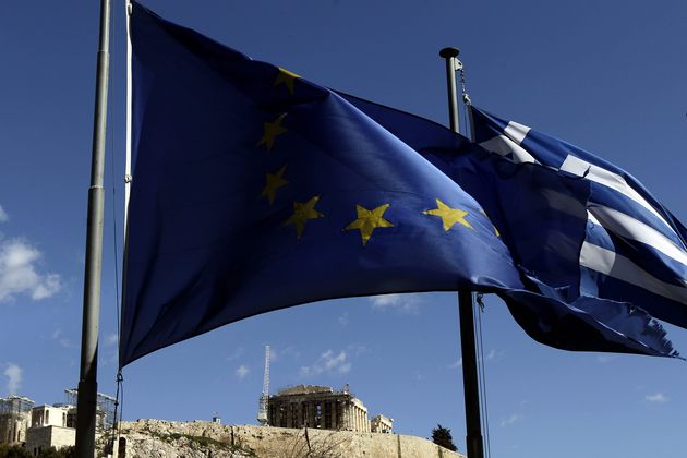 Κολλημένοι με την ύφεση