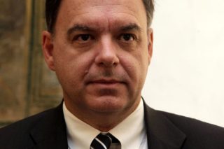 Μνημόνιο έως το 2018, αν δεν βγούμε στις αγορές