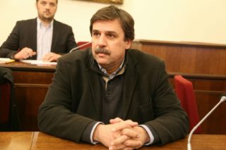 Δίκτυο δημόσιων και δωρεάν υπηρεσιών για τους εξαρτημένους