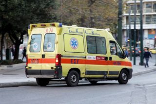 Λήστεψαν μετανάστη και τον πέταξαν στον ακάλυπτο