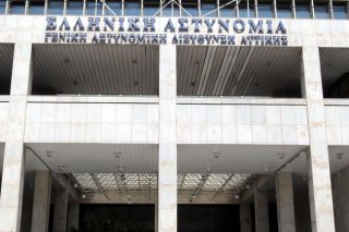 Εδώ παπάς, εκεί παπάς στην ΕΛ.ΑΣ.