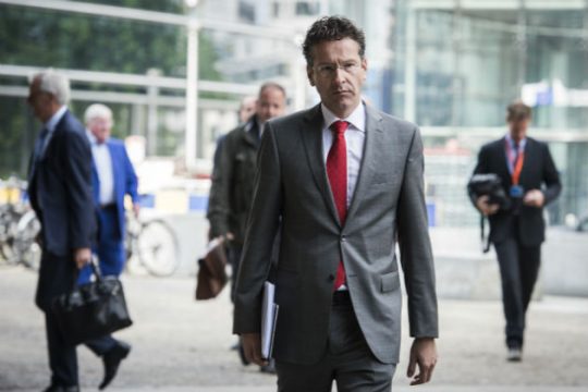 Με σκληρότερα μέτρα απειλεί ο Ντάισελμπλουμ