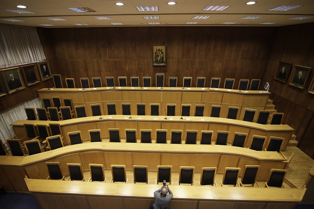 Δικαστικός επιμελητής και «αριστερό» μνημόνιο!