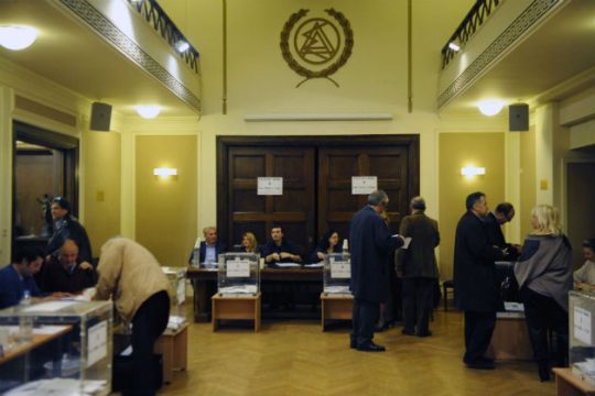 Με το μέτωπο του «ναι» ο ΔΣΑ