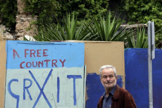 «Χαρτοπόλεμος» δηλώσεων και δημοσιευμάτων για την Ελλάδα