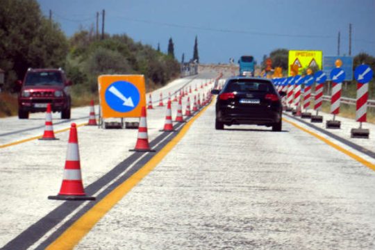 Κλειστή η Κορίνθου-Πατρών τα ξημερώματα της Κυριακής