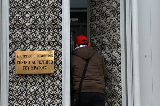 «Γολγοθάς» οι υποχρεώσεις μέχρι τον Δεκέμβριο