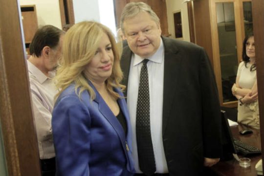 «Όχι» στον εθνικό διχασμό λέει η Φώφη Γεννηματά