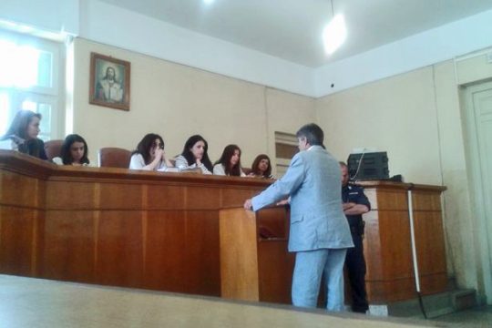 Χρυσαυγίτης βιαστής ανήλικης