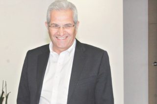 Επανεκλογή Κυπριανού στο ΑΚΕΛ