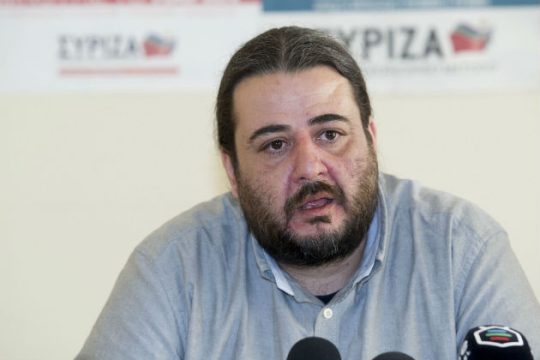 Κορωνάκης: Ξεπερνάει κάθε όριο η ανειλικρίνεια Γιούνκερ