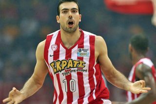 Μεταξύ… σοβαρού και αστείου