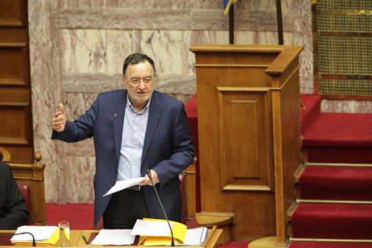 Ρελάνς με αγωγό και BRICS