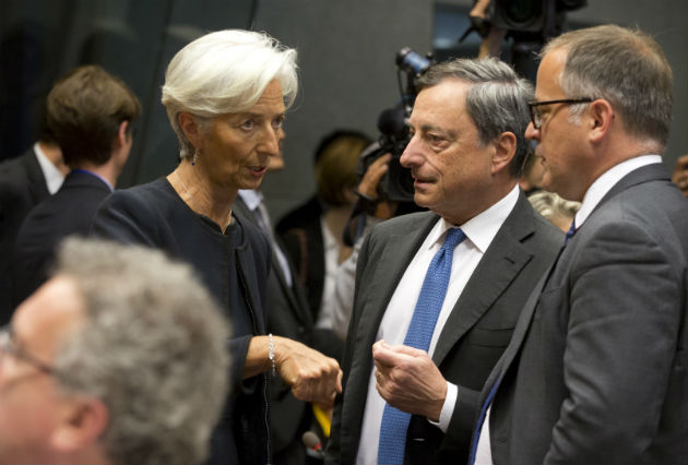 Γιατί η σύγκρουση των δανειστών για το χρέος μπλοκάρει τη συμφωνία
