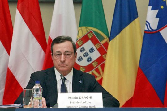 Ενεση ρευστότητας μέσω ΕLA